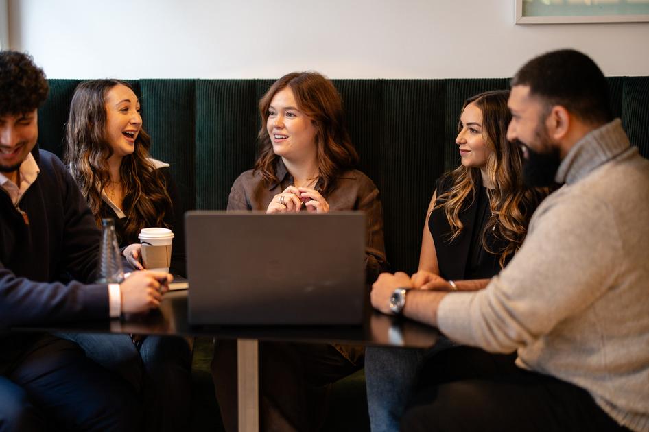 5 Ways AI is Shaping Your HR Team